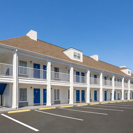 Baymont By Wyndham Brunswick Ga Hotell Exteriör bild