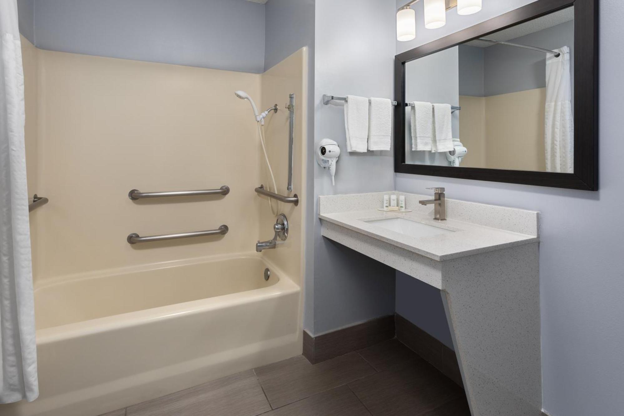 Baymont By Wyndham Brunswick Ga Hotell Exteriör bild