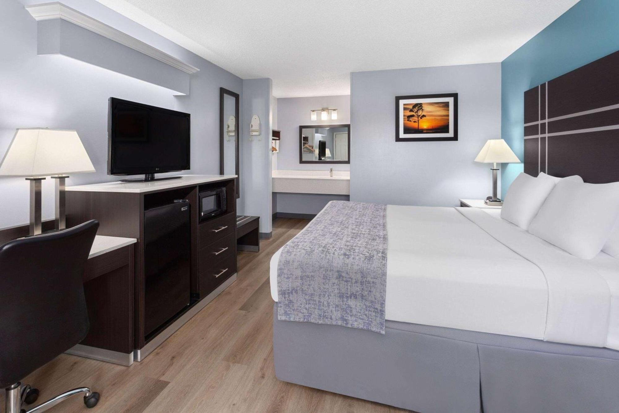 Baymont By Wyndham Brunswick Ga Hotell Exteriör bild