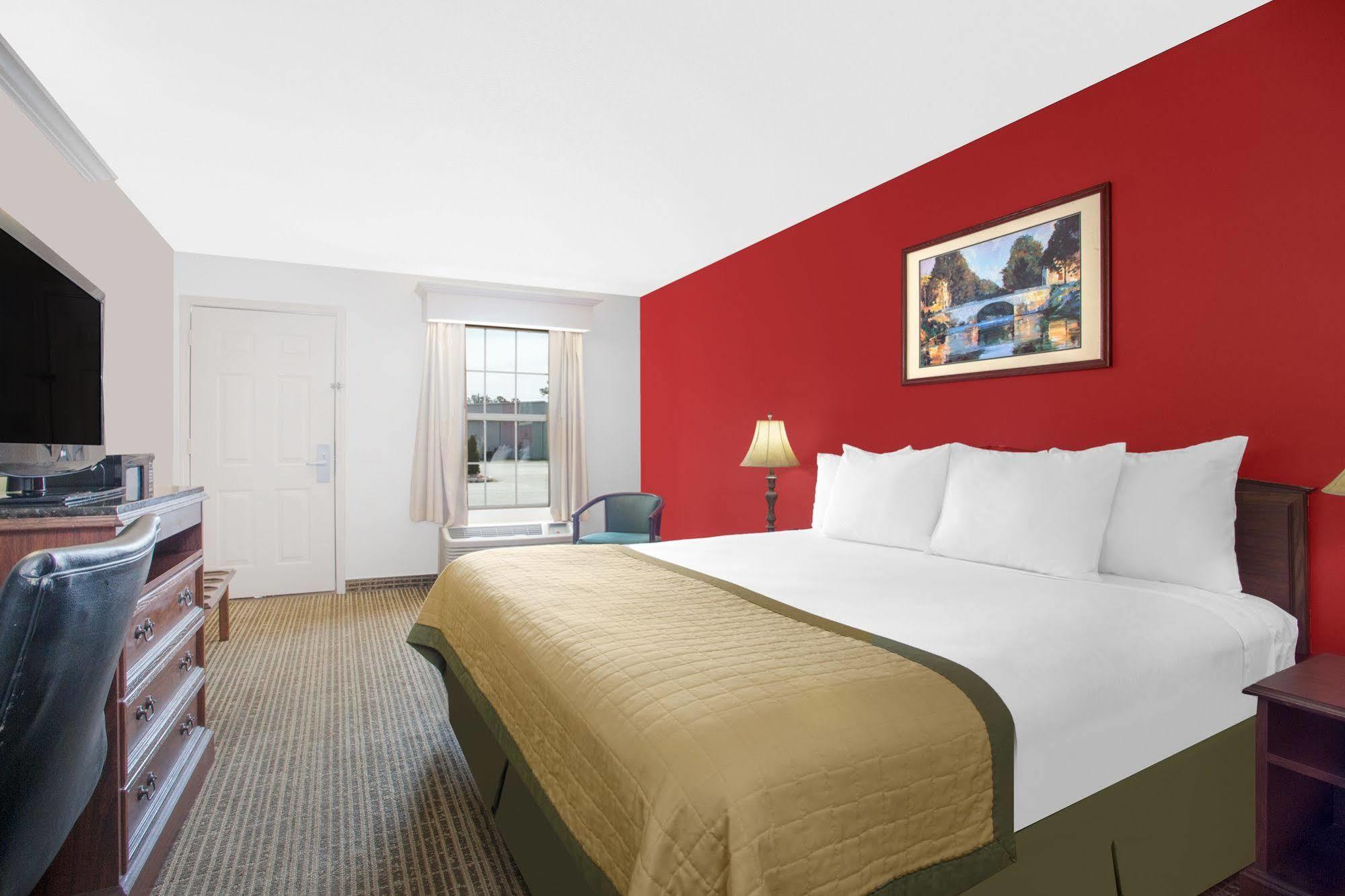 Baymont By Wyndham Brunswick Ga Hotell Exteriör bild